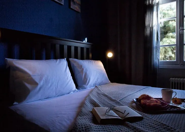 The Old Salt * Kavala